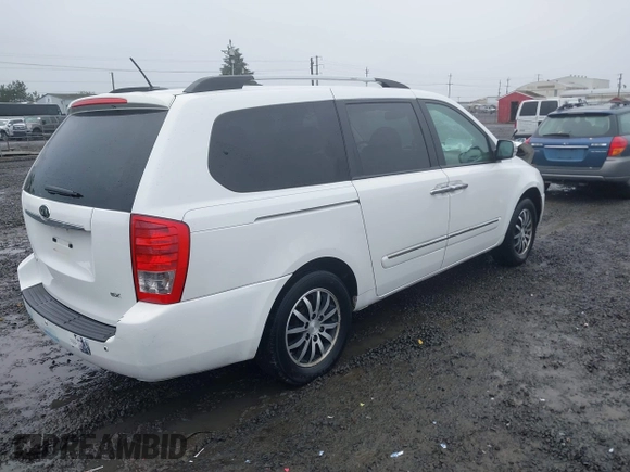 2011 Kia Sedona EX with VIN KNDMH4C73B6373513, listed as a IAAI auction lot 40725087 with 190,859 mi miles. Bid and sale history available at carsss.com. Image 4.