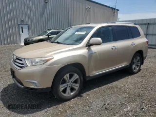 2013 Toyota Highlander Limited z VIN 5TDDK3EH5DS248369, wystawiony jako Copart lot #57678405 z przebiegiem 222 204 mil mil oraz Szkody całkowita. Historia ofert i sprzedaży dostępna na DreamBid. Obrazek 1.