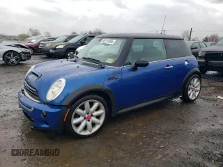 2005 MINI Hardtop S with VIN WMWRE33525TD99761, listed as a Copart auction lot 50171265 with 188,010 mi miles and Salvage Title. Bid and sale history available at DreamBid. Image 1.