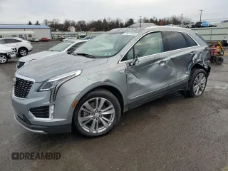 2024 Cadillac XT5 AWD Premium Luxury z VIN 1GYKNDRS0RZ711531, wystawiony jako Copart lot #49372355 z przebiegiem 10 846 mil mil oraz Szkoda całkowita • Salvage title. Historia ofert i sprzedaży dostępna na DreamBid. Obrazek 1.