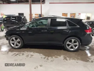 2010 Toyota Venza with VIN 4T3ZK3BB2AU025903, listed as a IAAI auction lot 41850784 with 176,930 mi miles. Bid and sale history available at carsss.com. Image 14.