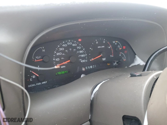 2002 Ford Excursion Limited with VIN 1FMSU43FX2ED37071, listed as a Copart auction lot 87668565 with NaN miles and Salvage Title. Bid and sale history available at carsss.com. Image 9.