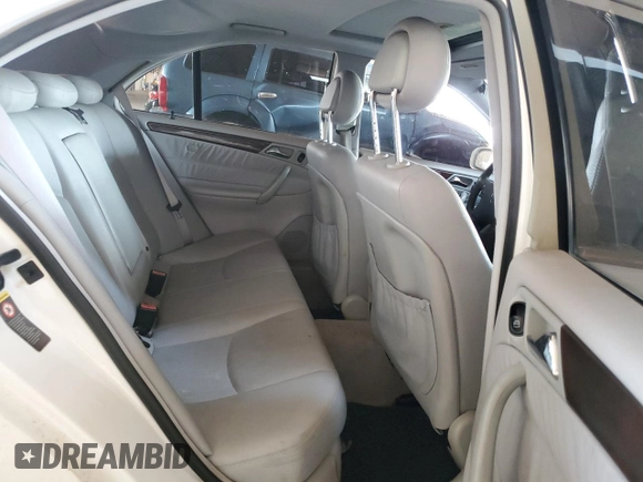 2001 Mercedes-Benz C 320 с VIN WDBRF64J61F085385, выставлен на аукционе Copart как лот 65039625 с пробегом 190 923 миль миль и Списание • Salvage title. История ставок и продаж доступна на DreamBid. Изображение 10.