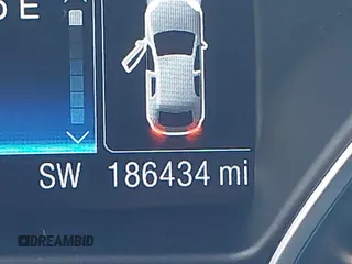 2016 Ford Escape SE с VIN 1FMCU9GX6GUB27794, выставлен на аукционе IAAI как лот 42292204 с пробегом 186 434 миль миль и . История ставок и продаж доступна на DreamBid. Изображение 16.