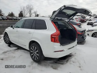 2023 Volvo XC90 Plus with VIN YV4062PN9P1985881, listed as a Copart auction lot 45497695 with 21,933 mi miles and Salvage Title. Bid and sale history available at carsss.com. Image 2.