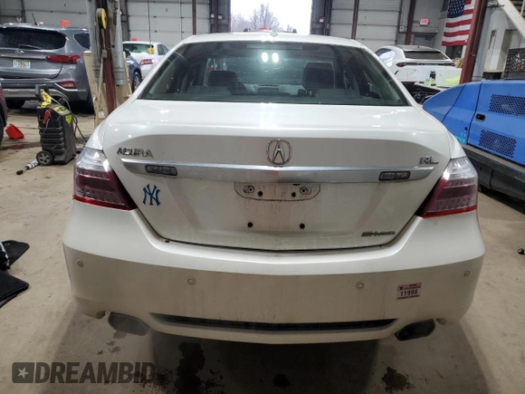 2011 Acura RL Technology with VIN JH4KB2F62BC000219, listed as a Copart auction lot 52170875 with 189,190 mi miles and Salvage Title. Bid and sale history available at DreamBid. Image 6.