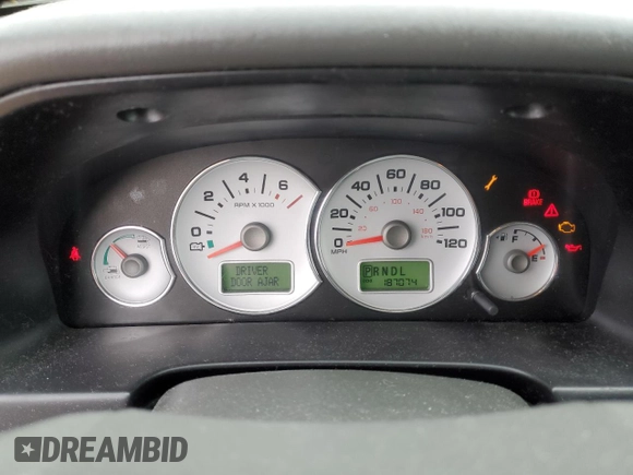2005 Ford Escape Hybrid with VIN 1FMCU95HX5KC07541, listed as a Copart auction lot 84209534 with 187,074 mi miles and Clean title. Bid and sale history available at DreamBid. Image 9.