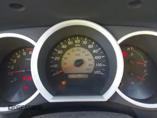 2006 Toyota Tacoma z VIN 5TETX22N46Z290264, wystawiony jako IAAI lot #41355676 z przebiegiem 359 050 mil mil oraz . Historia ofert i sprzedaży dostępna na DreamBid. Obrazek 7.
