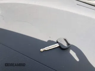 2008 Toyota Yaris с VIN JTDJT903885205316, выставлен на аукционе IAAI как лот 42316724 с пробегом 223 696 миль миль и . История ставок и продаж доступна на DreamBid. Изображение 11.