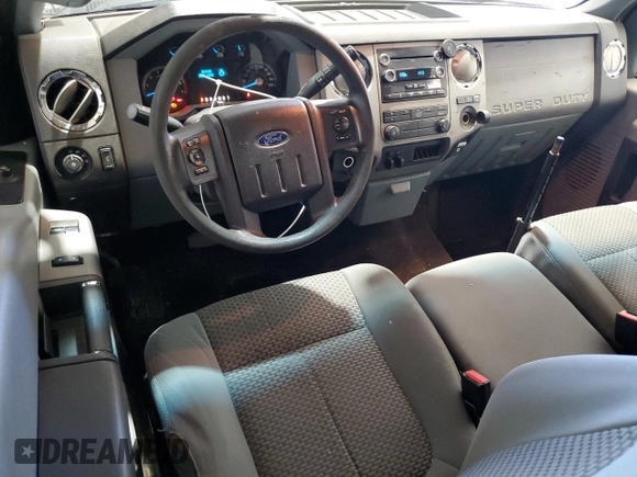 2016 Ford F-250 XLT z VIN 1FT7X2A68GED30460, wystawiony jako Copart lot #55770325 z przebiegiem 296 320 mil mil oraz Czysty tytuł • Clean title. Historia ofert i sprzedaży dostępna na DreamBid. Obrazek 8.