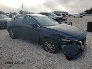 2019 Mazda 3 z VIN JM1BPABLXK1108883, wystawiony jako Copart lot #79814304 z przebiegiem Nie podano mil oraz Szkoda całkowita • Salvage title. Historia ofert i sprzedaży dostępna na DreamBid. Obrazek 4.