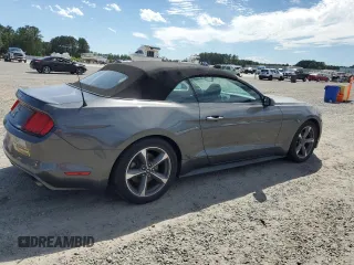 2015 Ford Mustang V6 z VIN 1FATP8EM9F5372568, wystawiony jako Copart lot #57635655 z przebiegiem 85 856 mil mil oraz Szkoda całkowita • Salvage title. Historia ofert i sprzedaży dostępna na DreamBid. Obrazek 3.