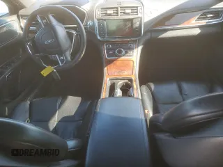 2020 Lincoln Continental Livery with VIN 1LN6L9UK6L5602633, listed as a Copart auction lot 45417945 with 139,578 mi miles and Salvage Title. Bid and sale history available at DreamBid. Image 8.