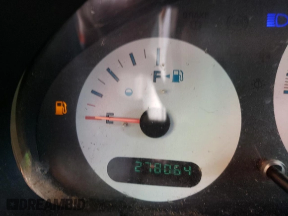 2002 Chrysler Voyager with VIN 1C4GJ25BX2B711729, listed as a Copart auction lot 49066624 with 278,064 mi miles and Salvage Title. Bid and sale history available at carsss.com. Image 9.