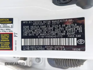 2017 Toyota Camry XLE with VIN 4T1BF1FKXHU401772, listed as a IAAI auction lot 41881656 with 127,003 mi miles. Bid and sale history available at carsss.com. Image 9.