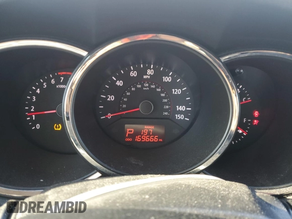 2013 Kia Sorento LX with VIN 5XYKT4A29DG368216, listed as a Copart auction lot 84177224 with 169,666 mi miles and Salvage Title. Bid and sale history available at carsss.com. Image 9.