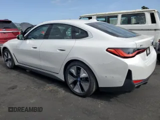 2024 BMW i4 eDrive35 z VIN WBY43AW00RFT22457, wystawiony jako Copart lot #53167205 z przebiegiem 3329 mil mil oraz Szkody całkowita. Historia ofert i sprzedaży dostępna na DreamBid. Obrazek 2.