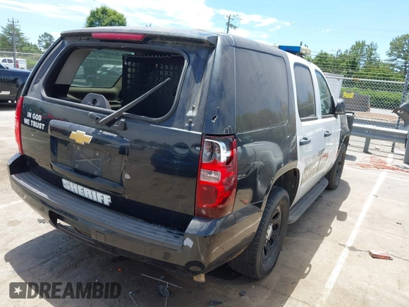 2013 Chevrolet Tahoe Commercial z VIN 1GNLC2E00DR337995, wystawiony jako IAAI lot #42213635 z przebiegiem Nie podano mil oraz . Historia ofert i sprzedaży dostępna na DreamBid. Obrazek 4.