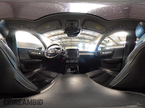 2019 Volvo XC40 Inscription с VIN YV4162UL5K2046401, выставлен на аукционе IAAI как лот 41911289 с пробегом 42 090 миль миль и . История ставок и продаж доступна на DreamBid. Изображение 18.