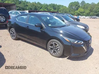 2024 Nissan Sentra SV z VIN 3N1AB8CVXRY377770, wystawiony jako IAAI lot #42665538 z przebiegiem 25 926 mil mil oraz . Historia ofert i sprzedaży dostępna na DreamBid. Obrazek 1.