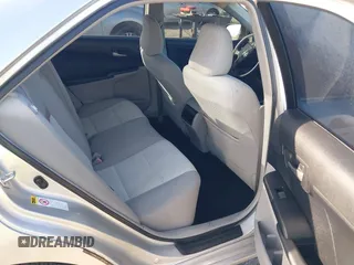 2012 Toyota Camry L z VIN 4T1BF1FK7CU001984, wystawiony jako IAAI lot #41585144 z przebiegiem 20 585 mil mil oraz . Historia ofert i sprzedaży dostępna na DreamBid. Obrazek 8.