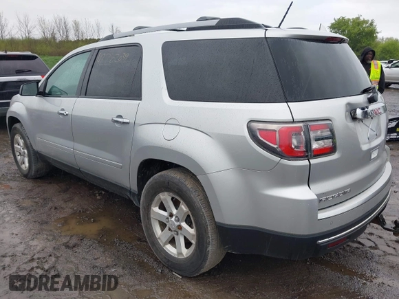 2015 GMC Acadia SLE with VIN 1GKKVPKD7FJ351675, listed as a IAAI auction lot 42202039 with 186,775 mi miles and . Bid and sale history available at carsss.com. Image 3.