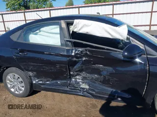 2018 Hyundai Accent SE z VIN 3KPC24A32JE019908, wystawiony jako IAAI lot #42358605 z przebiegiem 59 693 mil mil oraz . Historia ofert i sprzedaży dostępna na DreamBid. Obrazek 6.