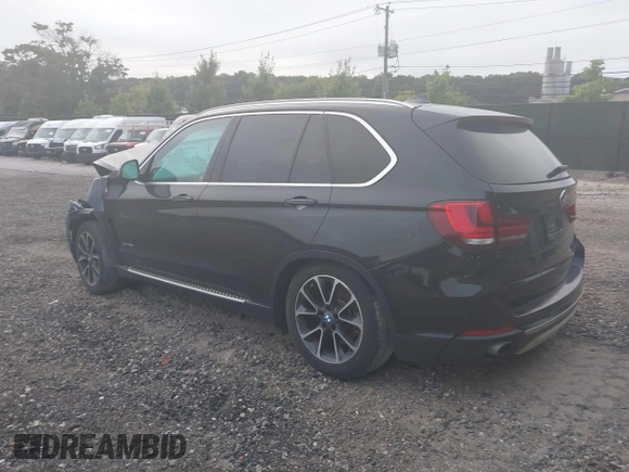 2017 BMW X5 xDrive35i z VIN 5UXKR0C58H0U55596, wystawiony jako IAAI lot #40291461 z przebiegiem 97 720 mil mil oraz . Historia ofert i sprzedaży dostępna na DreamBid. Obrazek 3.