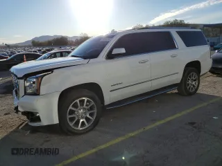 2019 GMC Yukon XL Denali with VIN 1GKS1HKJ7KR183796, listed as a Copart auction lot 45000235 with 83,931 mi miles and Salvage Title. Bid and sale history available at carsss.com. Image 1.