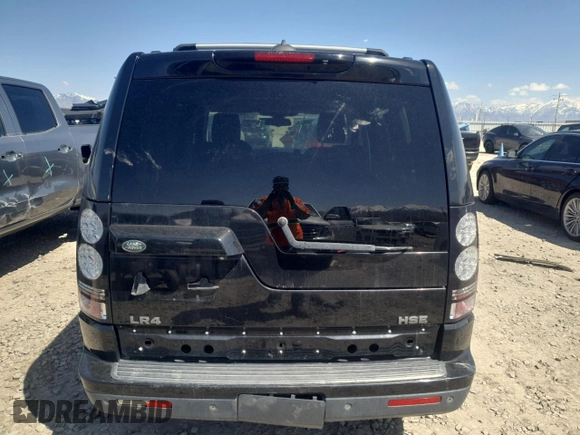 2016 Land Rover LR4 HSE with VIN SALAG2V62GA809098, listed as a Copart auction lot 53902525 with 108,758 mi miles and Clean Title. Bid and sale history available at DreamBid. Image 6.