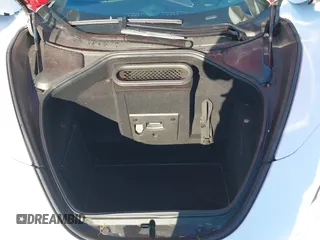 2018 McLaren 720S z VIN SBM14DCA1JW000891, wystawiony jako IAAI lot #41431972 z przebiegiem 23 724 mil mil oraz . Historia ofert i sprzedaży dostępna na DreamBid. Obrazek 18.