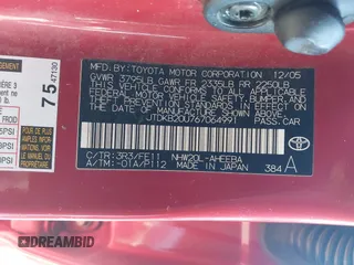 2006 Toyota Prius with VIN JTDKB20U767064991, listed as a IAAI auction lot 41806227 with 197,166 mi miles. Bid and sale history available at carsss.com. Image 9.