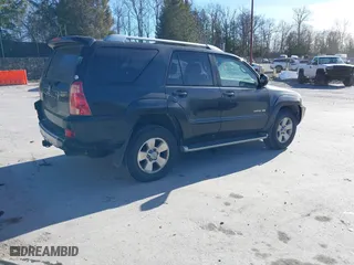 2004 Toyota 4Runner Limited with VIN JTEBU17R948024436, listed as a IAAI auction lot 41313171 with 202,697 mi miles. Bid and sale history available at carsss.com. Image 4.