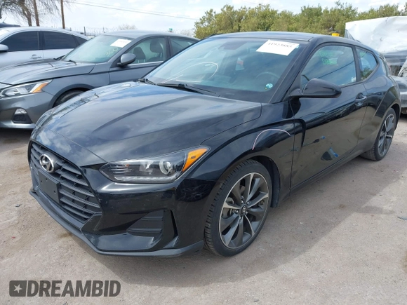 2019 Hyundai Veloster 2.0 with VIN KMHTG6AF6KU007430, listed as a IAAI auction lot 41923885 with 55,238 mi miles. Bid and sale history available at carsss.com. Image 17.