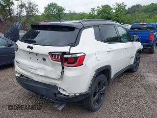 2020 Jeep Compass Latitude с VIN 3C4NJDBBXLT209729, выставлен на аукционе IAAI как лот 42535486 с пробегом 106 117 миль миль и . История ставок и продаж доступна на DreamBid. Изображение 4.