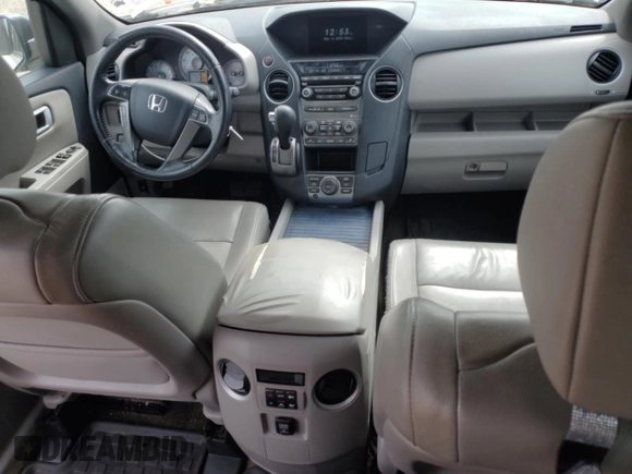 2015 Honda Pilot EX-L z VIN 5FNYF4H7XFB027792, wystawiony jako Copart lot #47556055 z przebiegiem 135 023 mil mil oraz Szkoda całkowita • Salvage title. Historia ofert i sprzedaży dostępna na DreamBid. Obrazek 8.