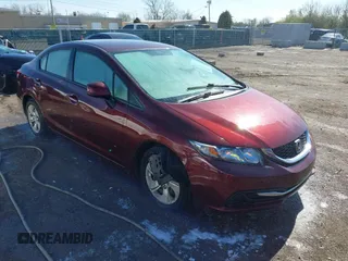 2013 Honda Civic LX z VIN 19XFB2F56DE014582, wystawiony jako IAAI lot #41981527 z przebiegiem Nie podano mil oraz . Historia ofert i sprzedaży dostępna na DreamBid. Obrazek 1.