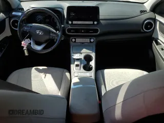 2023 Hyundai Kona SEL z VIN KM8K33AGXPU168028, wystawiony jako Copart lot #56489425 z przebiegiem 57 151 mil mil oraz Szkoda całkowita • Salvage title. Historia ofert i sprzedaży dostępna na DreamBid. Obrazek 8.