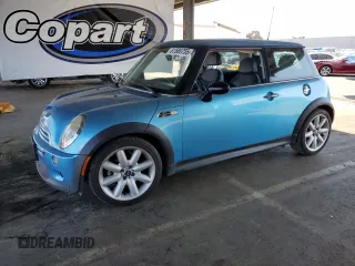 2003 MINI Hardtop S with VIN WMWRE33403TD72224, listed as a Copart auction lot 61500755 with 126,485 mi miles and Salvage title. Bid and sale history available at DreamBid. Image 1.
