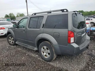 2008 Nissan Pathfinder S z VIN 5N1AR18B08C651933, wystawiony jako Copart lot #51918165 z przebiegiem 126 142 mil mil oraz Szkoda całkowita • Salvage title. Historia ofert i sprzedaży dostępna na DreamBid. Obrazek 2.