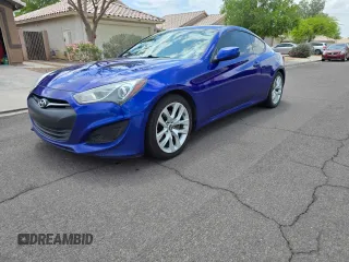 2013 Hyundai Genesis Coupe Premium z VIN KMHHT6KD3DU090574, wystawiony jako Copart lot #57272205 z przebiegiem 129 705 mil mil oraz Tytuł czysty. Historia ofert i sprzedaży dostępna na DreamBid. Obrazek 2.