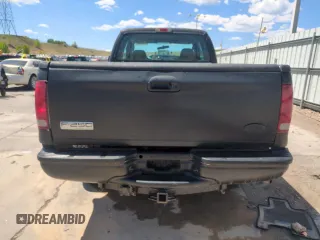 2005 Ford F-250 XL с VIN 1FTSX21595EC29006, выставлен на аукционе Copart как лот 56250625 с пробегом 318 377 миль миль и Чистый • Clean title. История ставок и продаж доступна на DreamBid. Изображение 6.