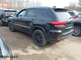 2018 Jeep Grand Cherokee Laredo E with VIN 1C4RJFAG2JC280670, listed as a IAAI auction lot 41686231 with 84,511 mi miles. Bid and sale history available at carsss.com. Image 3.