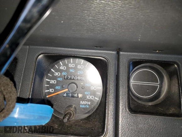 1994 Jeep Wrangler S with VIN 1J4FY19P9RP425255, listed as a Copart auction lot 41884425 with 177,089 mi miles and Salvage Title. Bid and sale history available at carsss.com. Image 9.
