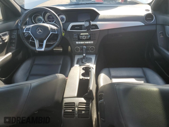 2013 Mercedes-Benz C 250 Sport с VIN WDDGF4HB7DR267492, выставлен на аукционе Copart как лот 64426115 с пробегом 188 514 миль миль и Чистый • Clean title. История ставок и продаж доступна на DreamBid. Изображение 8.