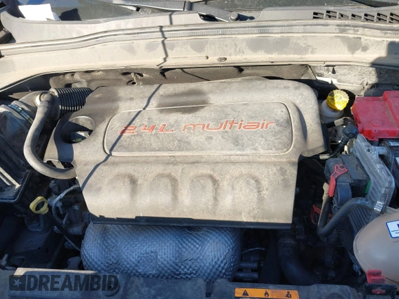 2020 Jeep Renegade Latitude with VIN ZACNJBBB8LPL33152, listed as a IAAI auction lot 41464373 with 92,925 mi miles and . Bid and sale history available at DreamBid. Image 10.
