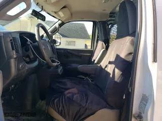 2019 GMC Savana Cargo Van with VIN 1GTW7AFG6K1294520, listed as a Copart auction lot 83498774 with 145,685 mi miles and Salvage Title. Bid and sale history available at carsss.com. Image 7.