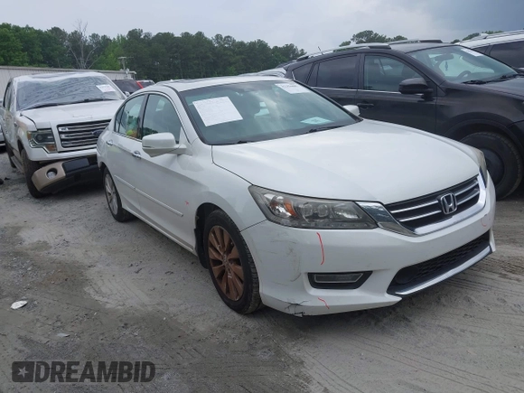 2013 Honda Accord Touring z VIN 1HGCR3F9XDA032241, wystawiony jako IAAI lot #42354887 z przebiegiem 152 067 mil mil oraz . Historia ofert i sprzedaży dostępna na DreamBid. Obrazek 1.