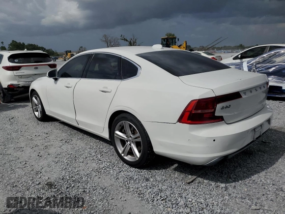 2017 Volvo S90 Momentum z VIN YV1102AK7H1008418, wystawiony jako Copart lot #61140255 z przebiegiem 122 787 mil mil oraz Czysty tytuł • Clean title. Historia ofert i sprzedaży dostępna na DreamBid. Obrazek 2.