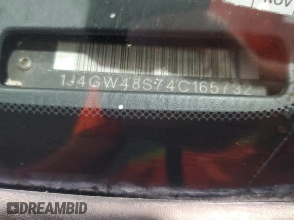 2004 Jeep Grand Cherokee Laredo z VIN 1J4GW48S74C165732, wystawiony jako Copart lot #56316885 z przebiegiem 177 139 mil mil oraz Szkoda całkowita • Salvage title. Historia ofert i sprzedaży dostępna na DreamBid. Obrazek 14.